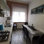 Apartment Centrum Apartman *