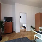 Centrum Apartman Apartment Keszthely