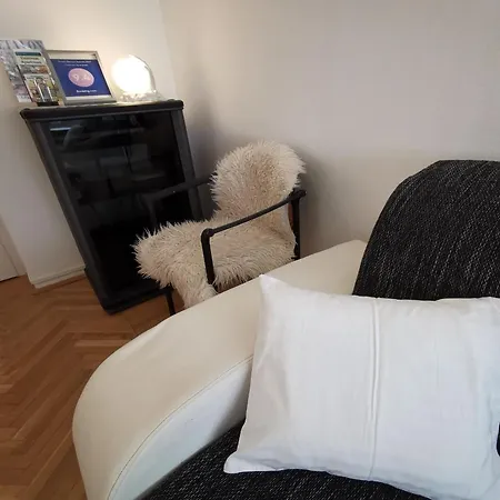 公寓 Centrum Apartman 凯斯特海伊