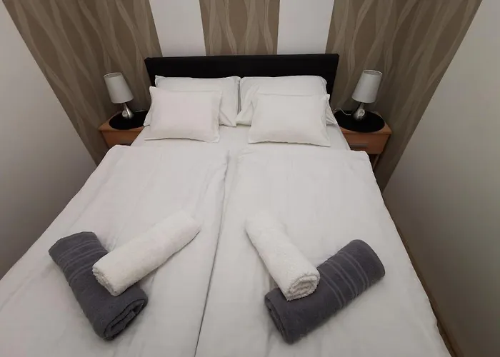 Lägenhet Centrum Apartman Keszthely