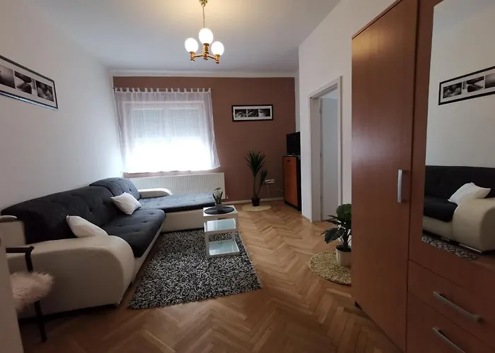 Centrum Apartman Lägenhet Keszthely