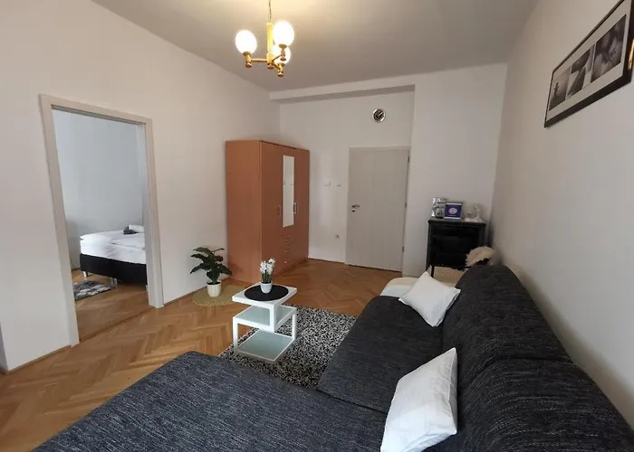 Lägenhet Centrum Apartman Keszthely