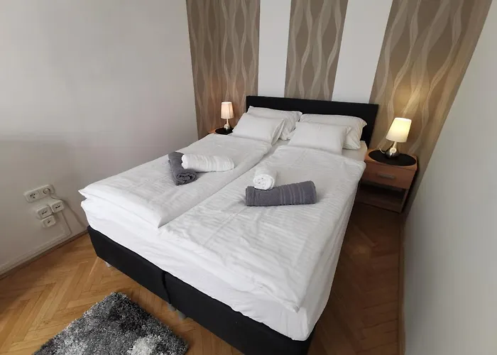 Lägenhet Centrum Apartman Keszthely